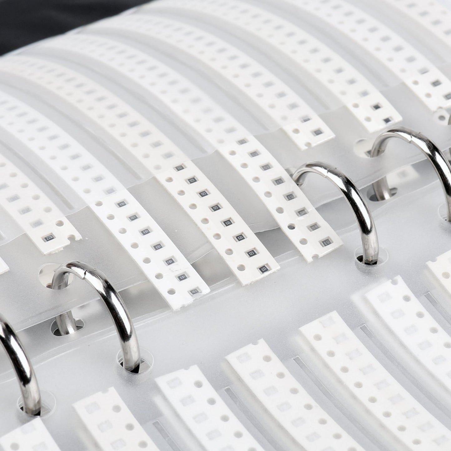 2000PCS 0805 1% SMD Chip SMT Resistor 63 Values + Capacitor 17 Value Sample Book