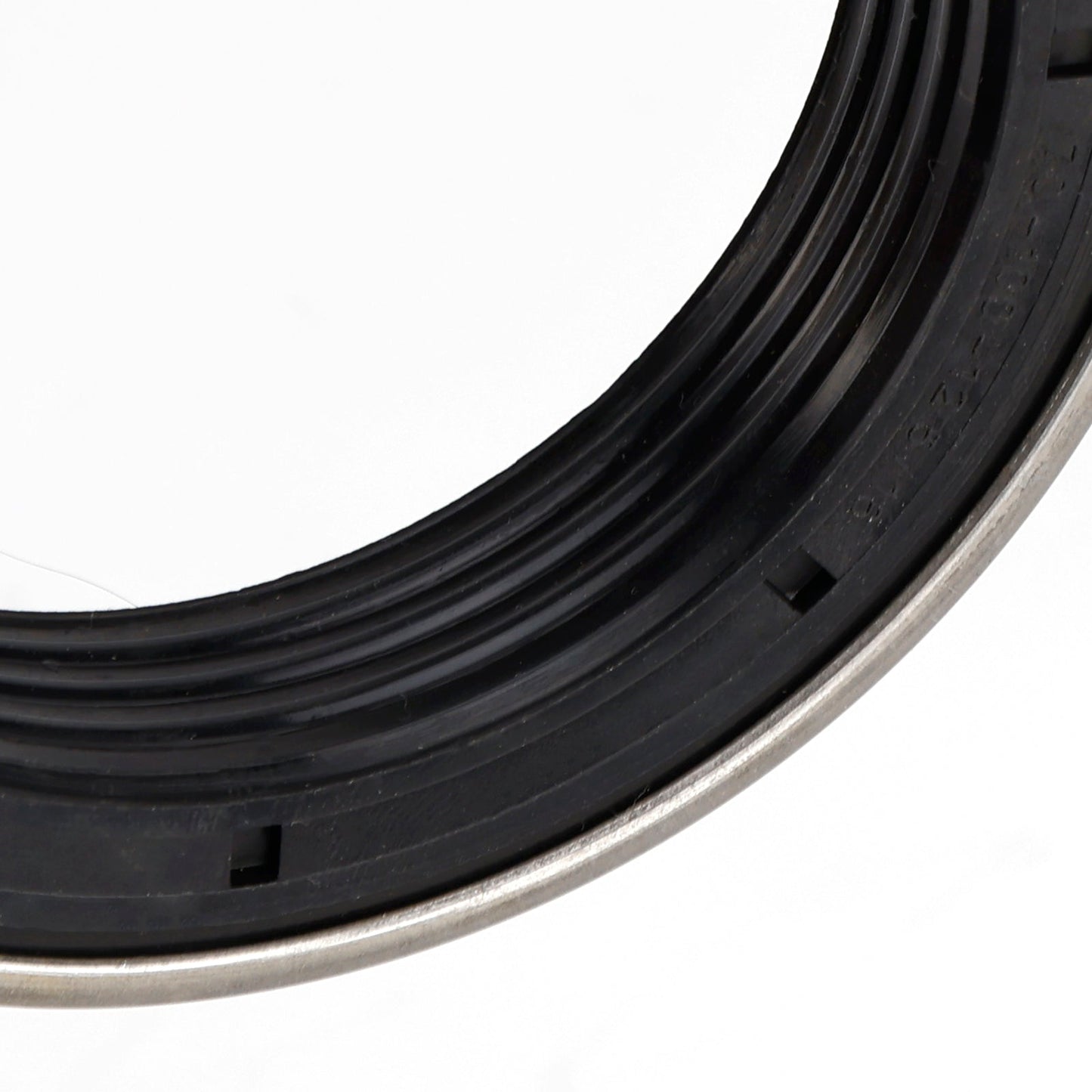 2018-2022 Cummins 6.7L Upgrade New Front Crankshaft Oil Seal 4890832