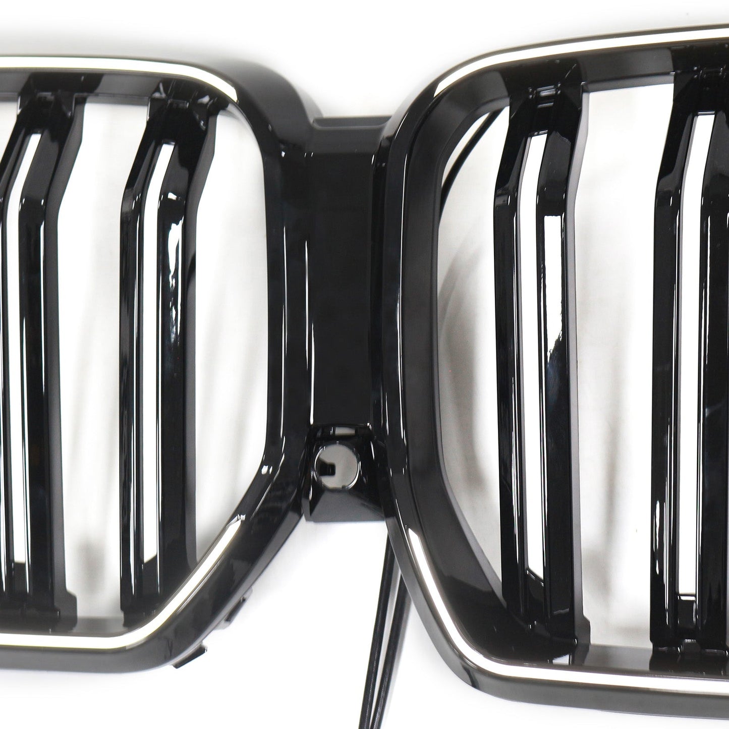 2020-2022 BMW X6 G06 M50i W/Camera Hole Gloss Black Front Bumper Grille