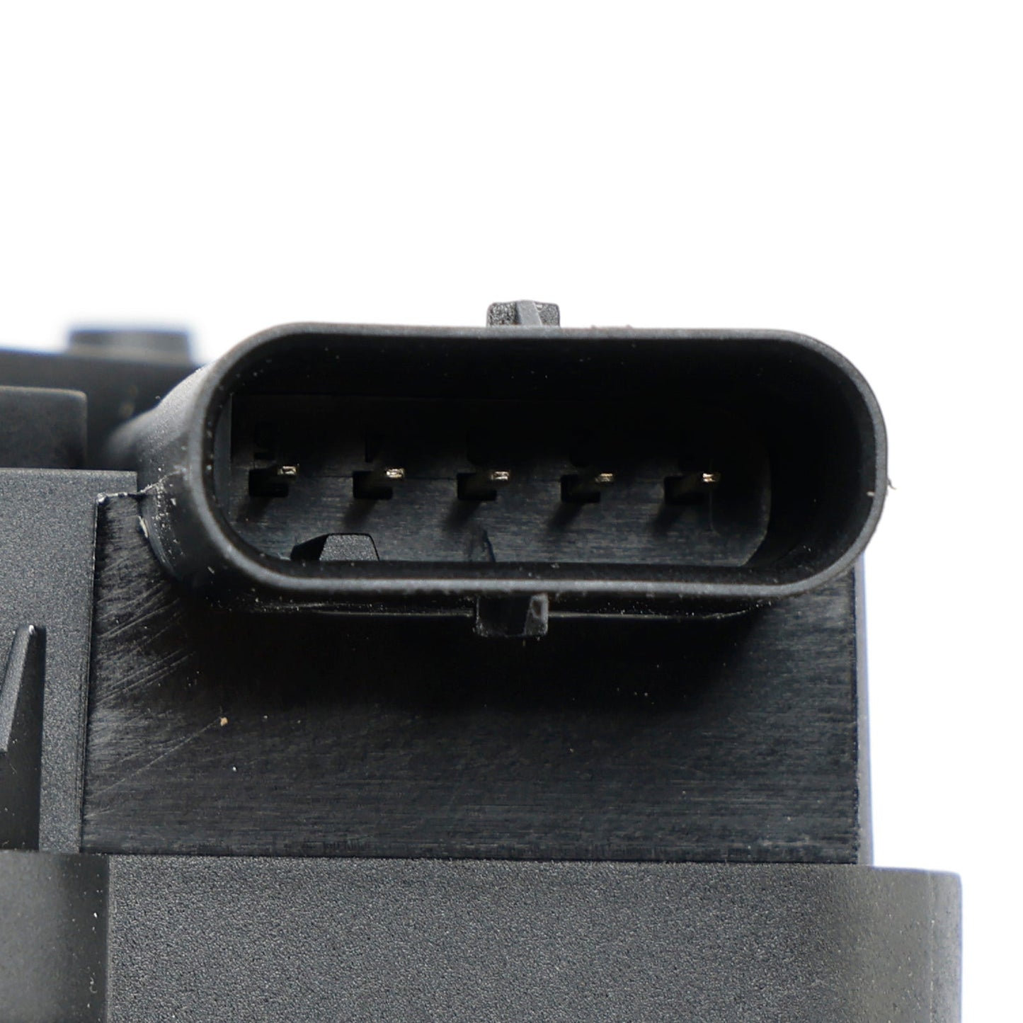 2017-2019 BMW 530i/530i xDrive Base Engine Thermostat 11537644811