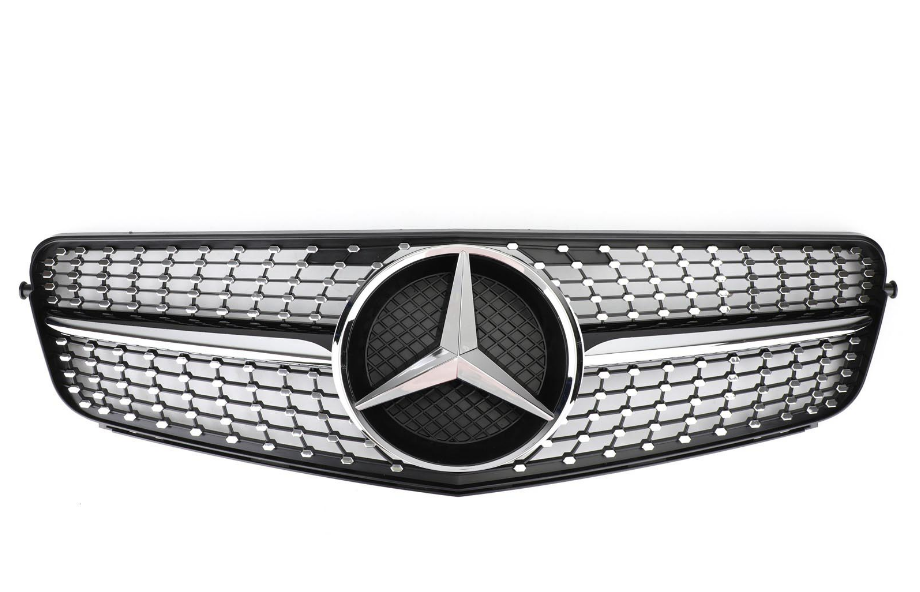 W204 C-Class 2008-2014 Mercedes Benz C200 C300 Car Grille Diamond Black Chrome Front Grille Grill