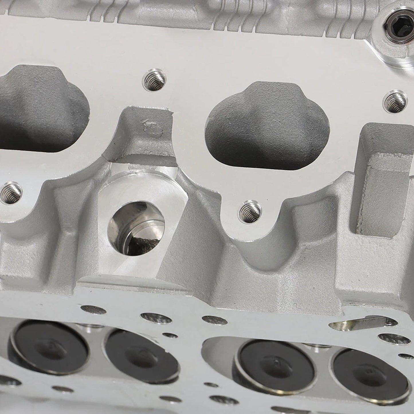 2004-2007 Chevrolet AVEO 1.6L Engine Cylinder Head Assembly F16D3 96446922