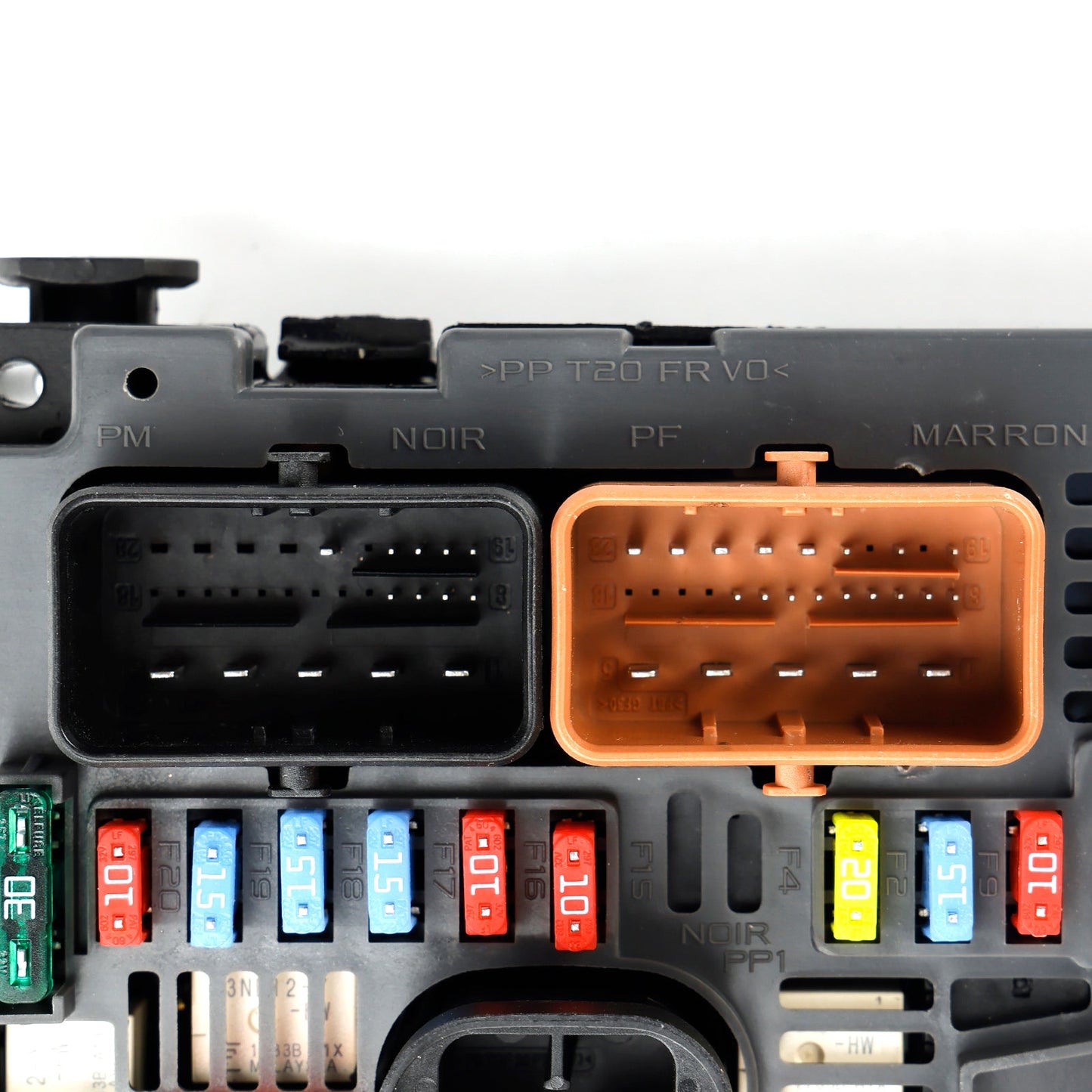 Fuse Box BSM 9807028780 For Citroen Berlingo C4 C8 Peugeot Partner 307 2007-