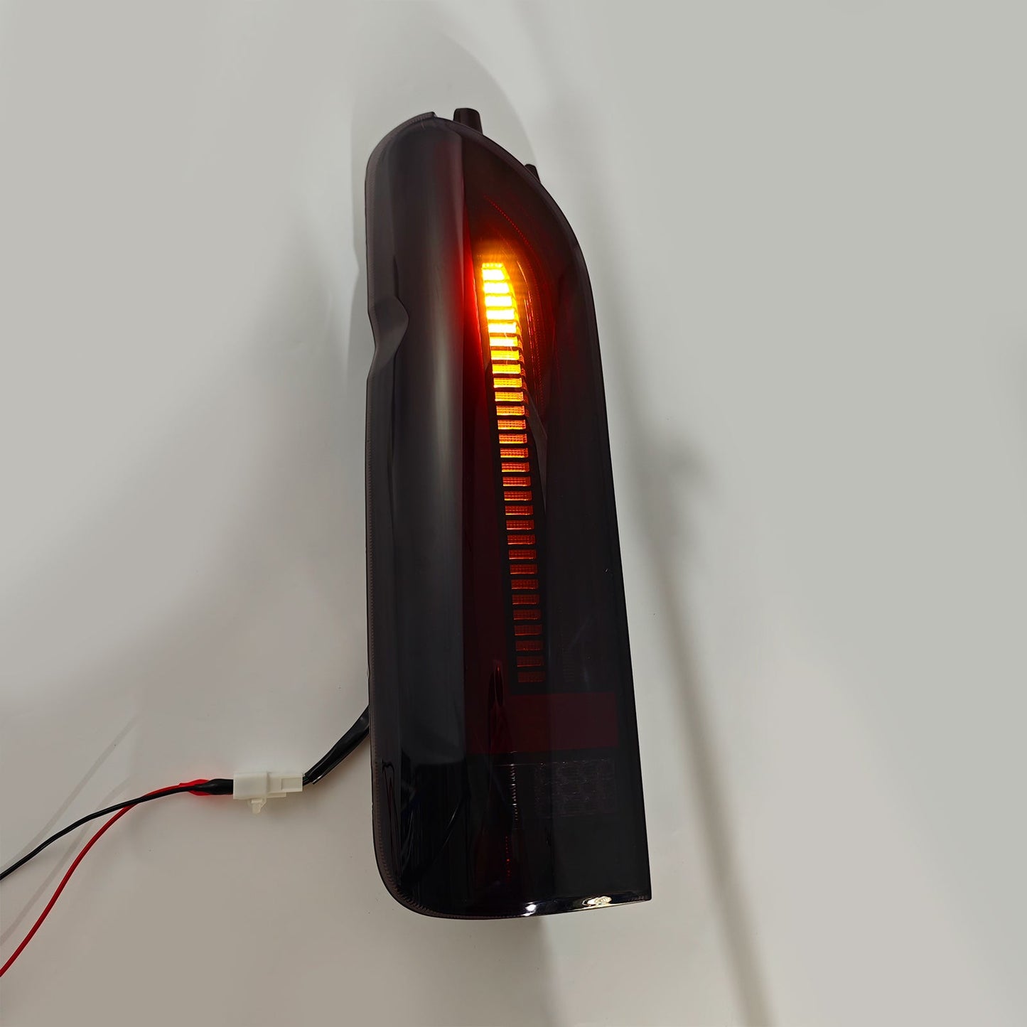 2005-2018 Toyota Hiace Left+Right LED Tail Light Assembly