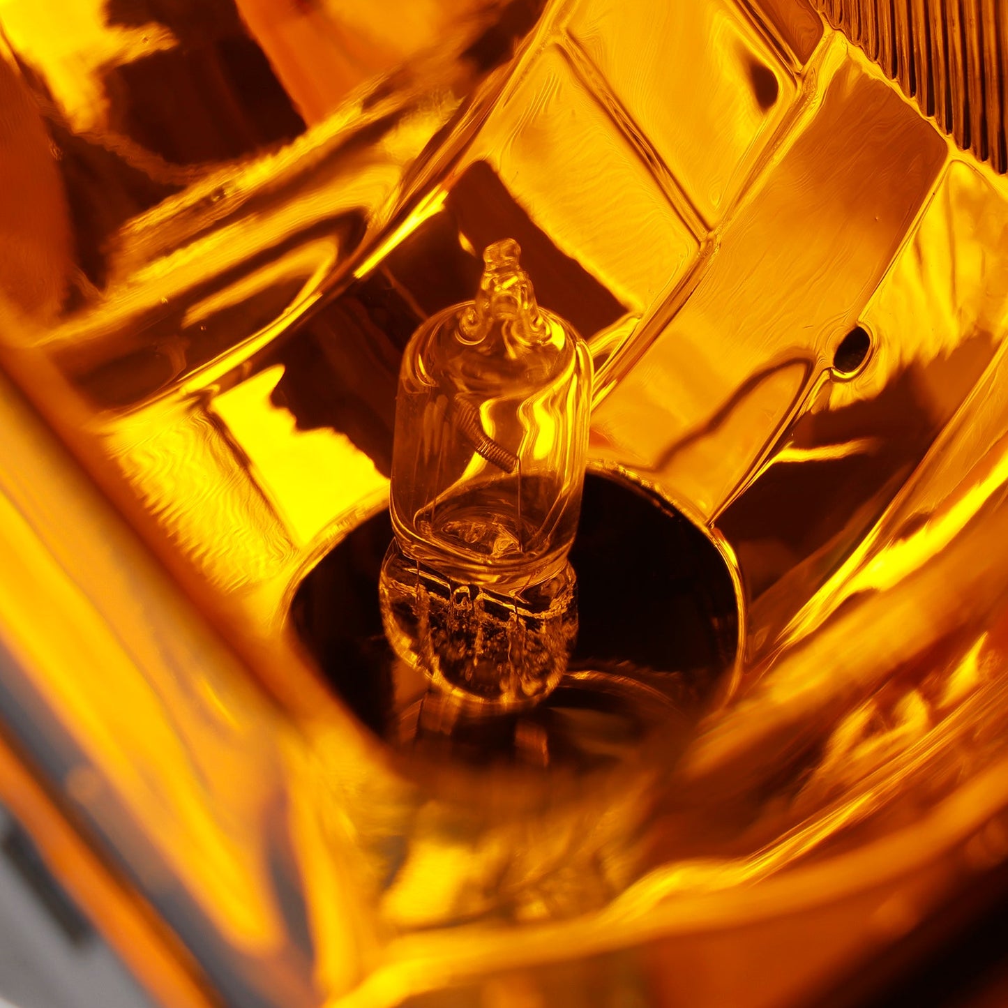 Pair Fog Light Lamps With Bulbs For Chevy Tahoe Sierra 2007-2015 Yellow Lens