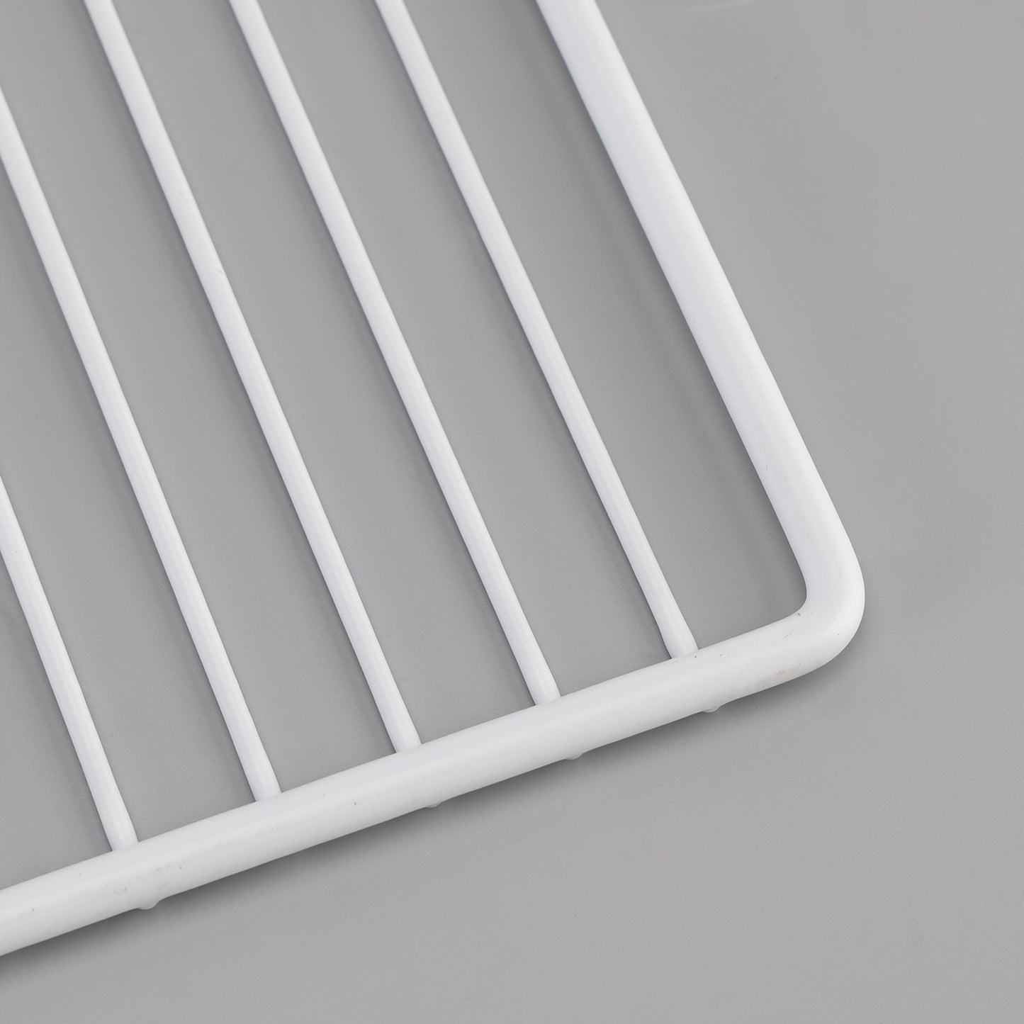 2932627025 RV Refrigerator Freezer Wire Shelf