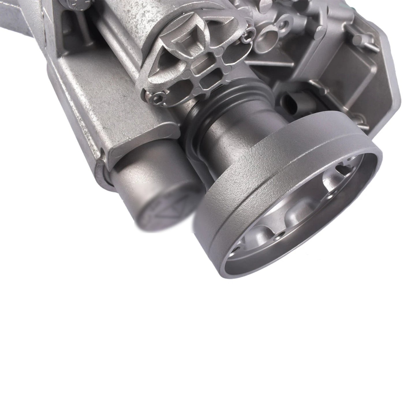 2012-2018 Range Rover Evoque LR026222 Rear Carrier Differential