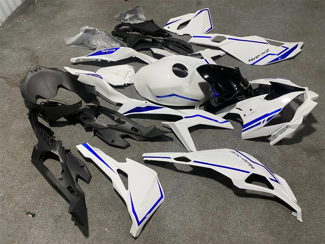 2019-2025 Kawasaki Ninja ZX-25R Amotopart Injection Fairing Kit Bodywork ABS #102