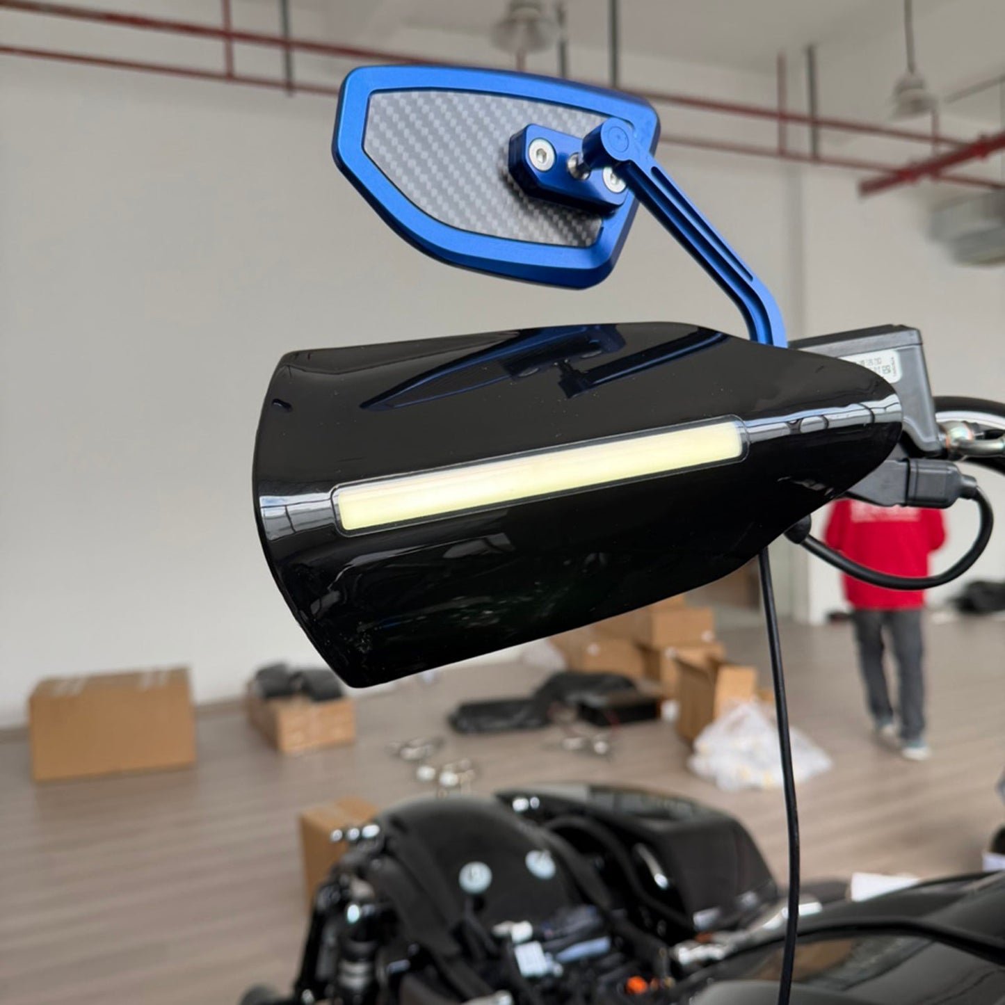 2018-2020 Touring Road Glide CVO/SE - FLTRXSE Handguard w/ turn signal