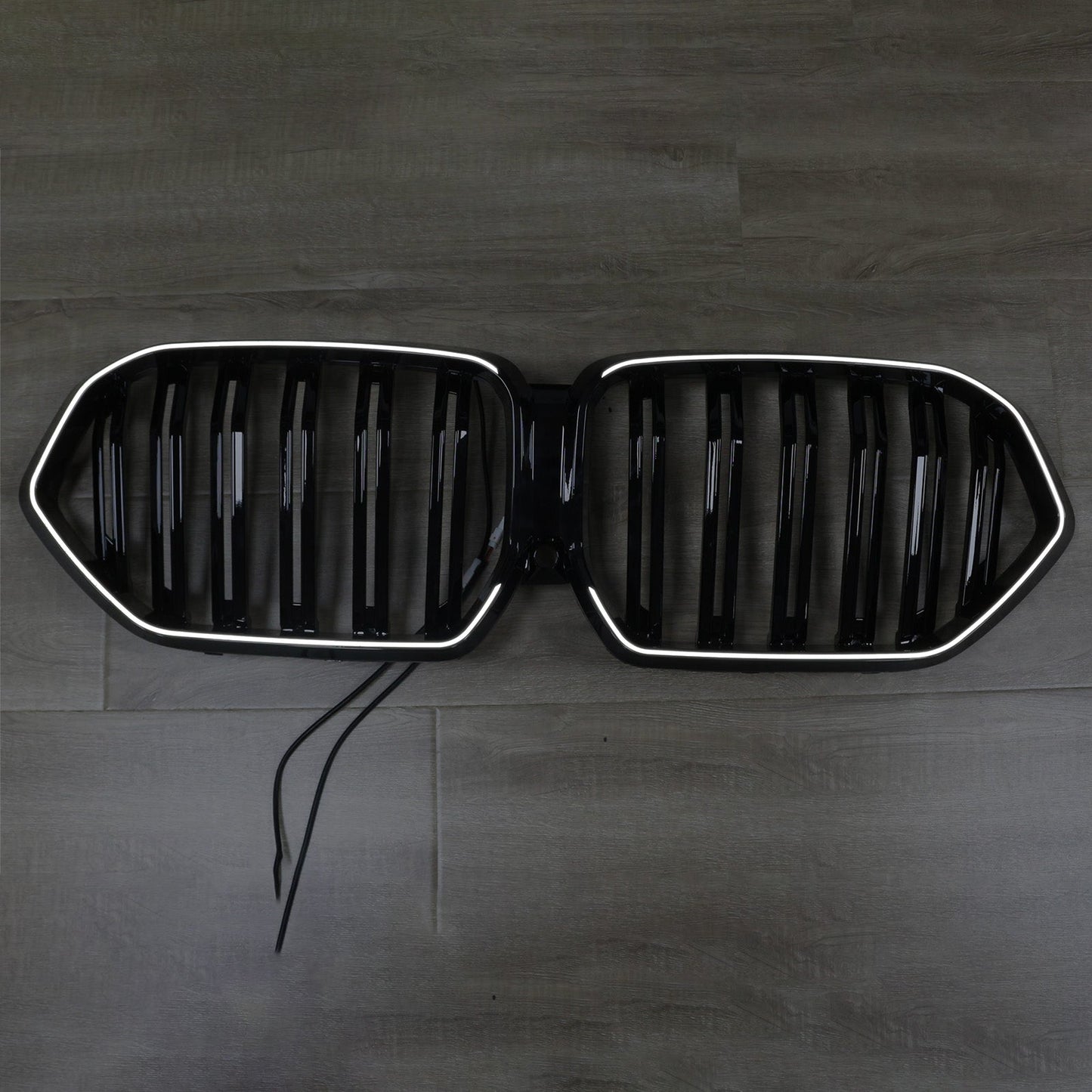 2020-2022 BMW X6 G06 M50i W/Camera Hole Gloss Black Front Bumper Grille