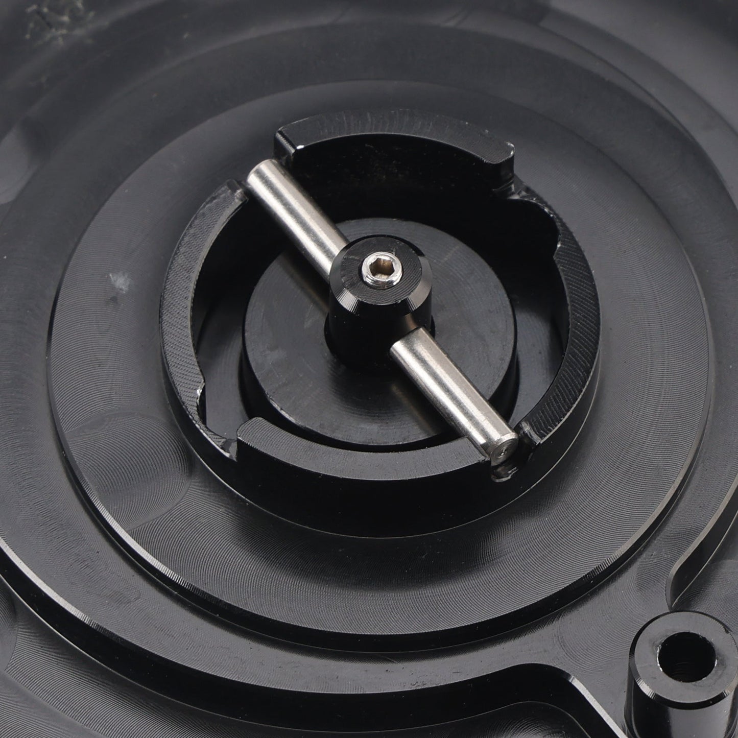 CNC Keyless Fuel Filler Cap For Honda CB CBF CBR 900 NSR NT NTV RVF VFR VTR 1000