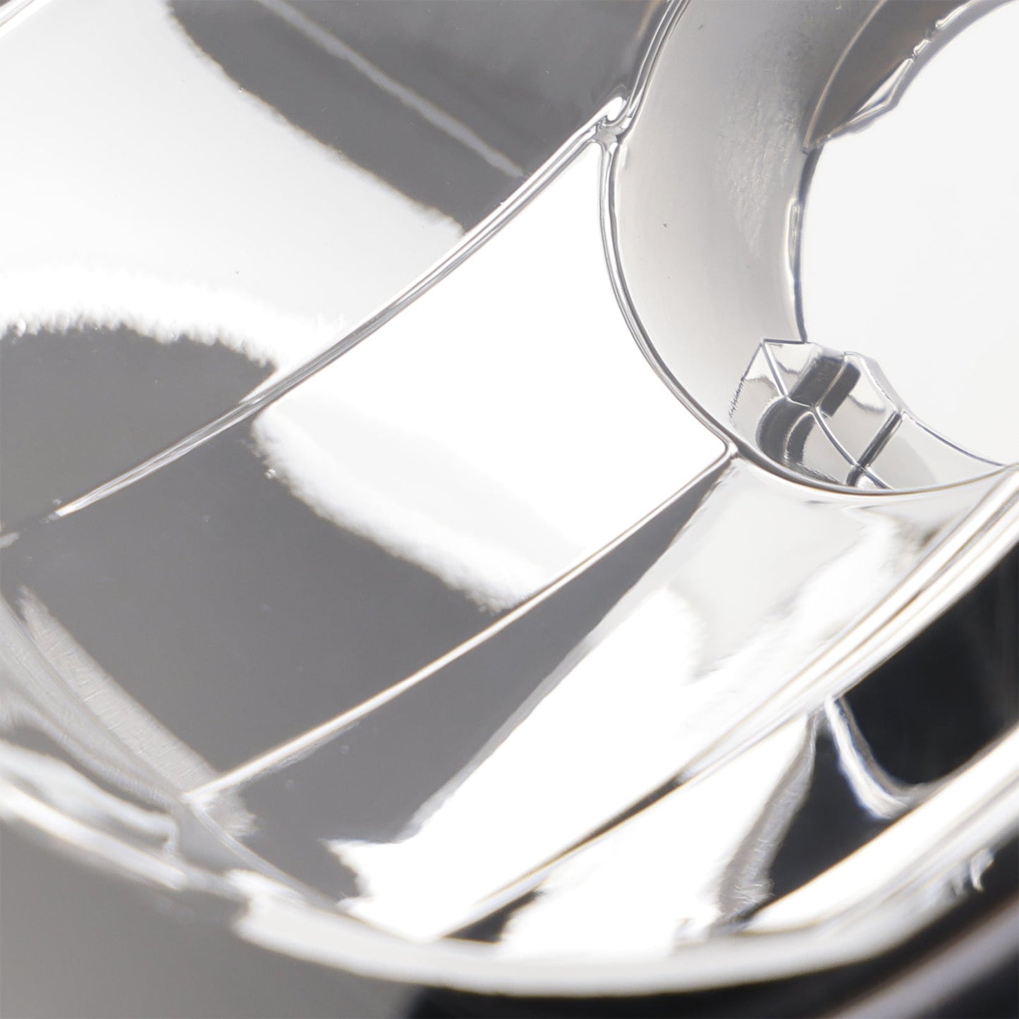 2009-2015 BMW X1 E84 1 Pcs Front Right Fog Light Without Bulb 63172993526