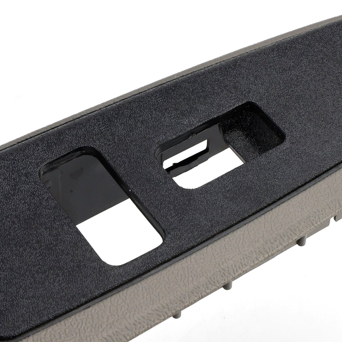2003-2007 GMC Sierra 1500 / 2500 / 3500 4Door Front Tan Window Switch Trim Bezel 89045119 89045129