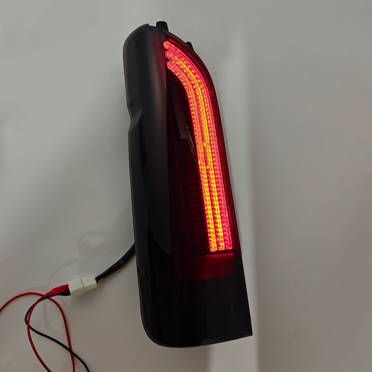 2005-2018 Toyota Hiace Left+Right LED Tail Light Assembly