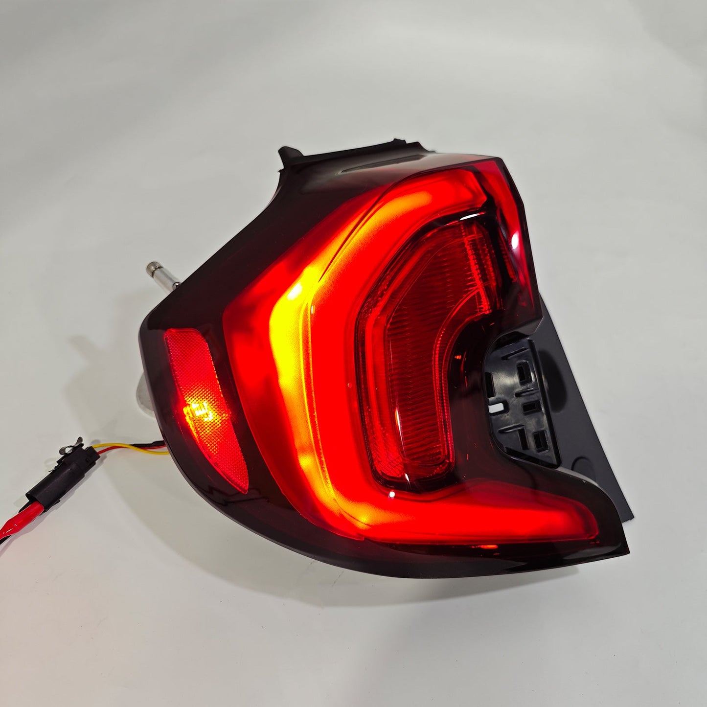 2018-2021 GMC Terrain SLE / SLT Left LED Tail Light Lamp GM2804135