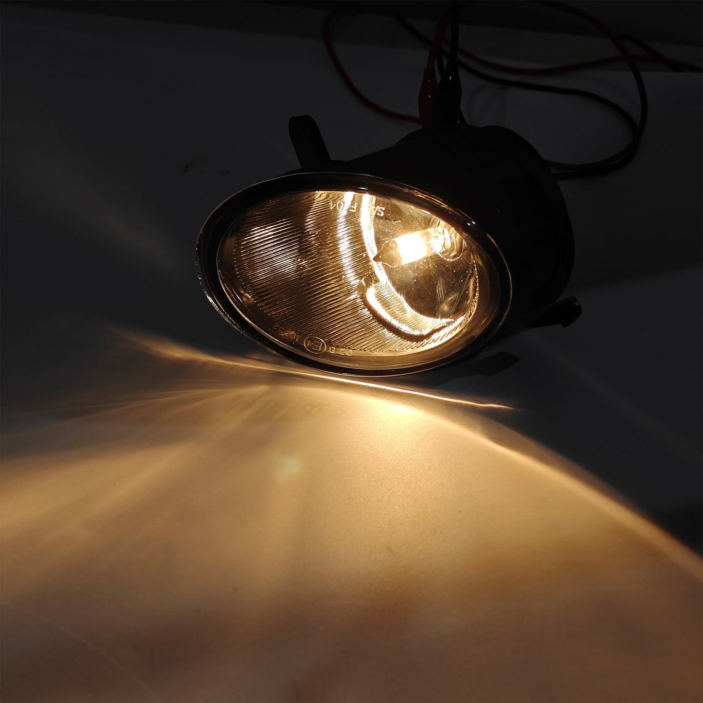 2005 2006 2007 2008 Audi A6 C6 1 Pcs Right Front Bumper Fog Light