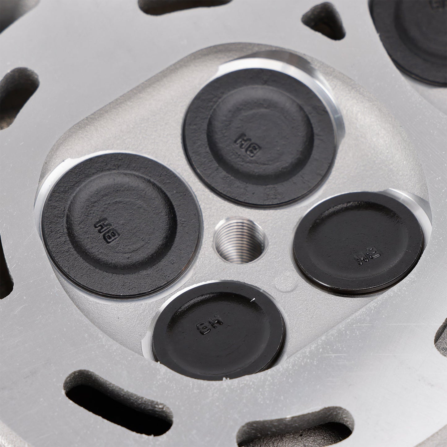 2011–2017 Hyundai i30 (GD) G4NB Cylinder Head Assembly 22311-2E000 22321-2E000