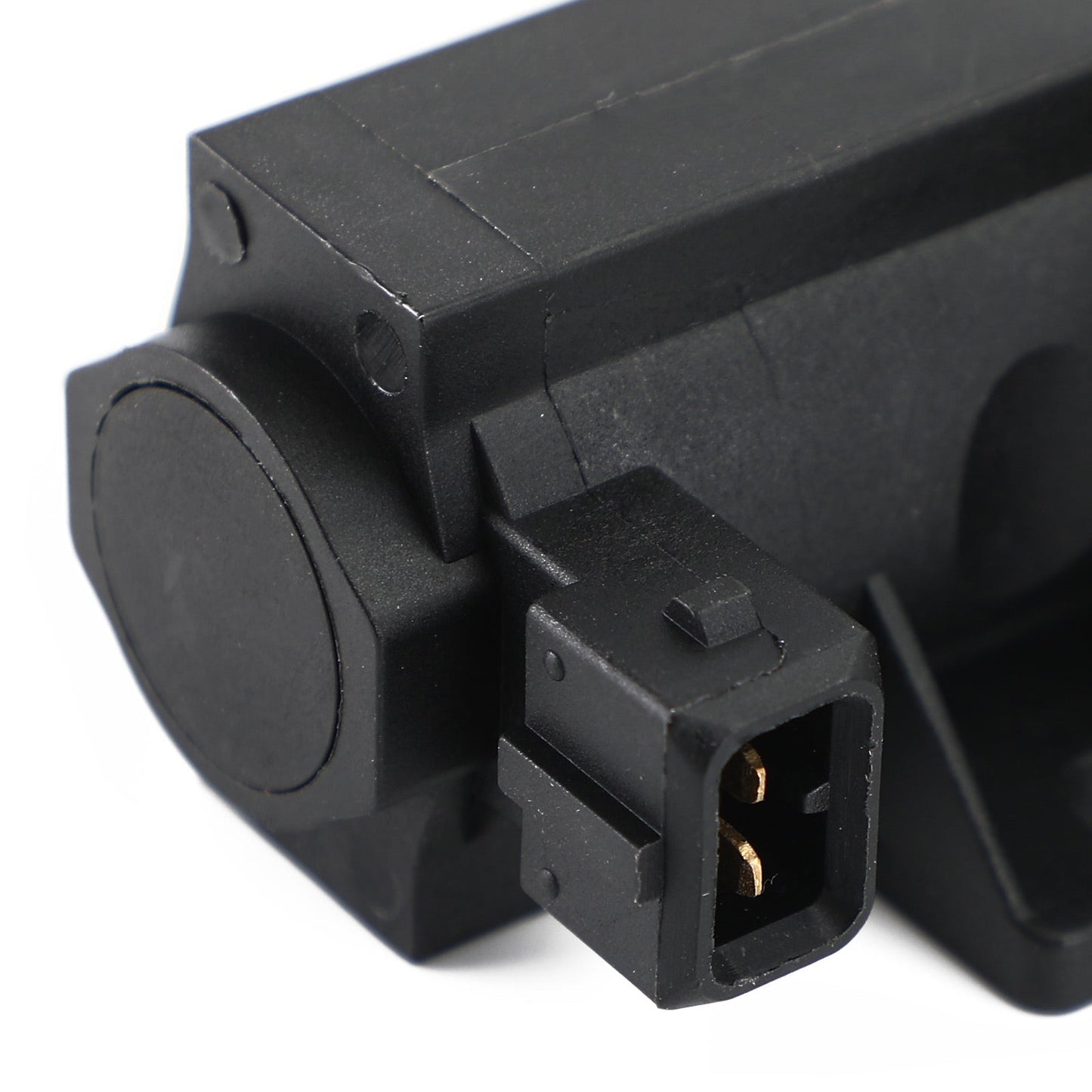 2009-2015 Opel Astra J Turbo Boost Control Solenoid Valve 55573362