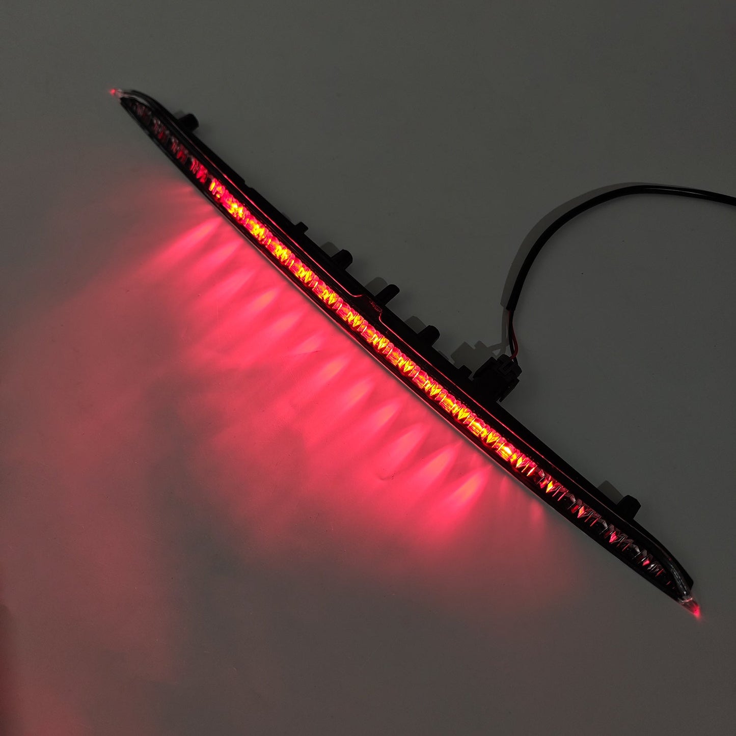 2015-2020 Ford Edge LED 3rd Third Brake Light Center Assembly 923-133