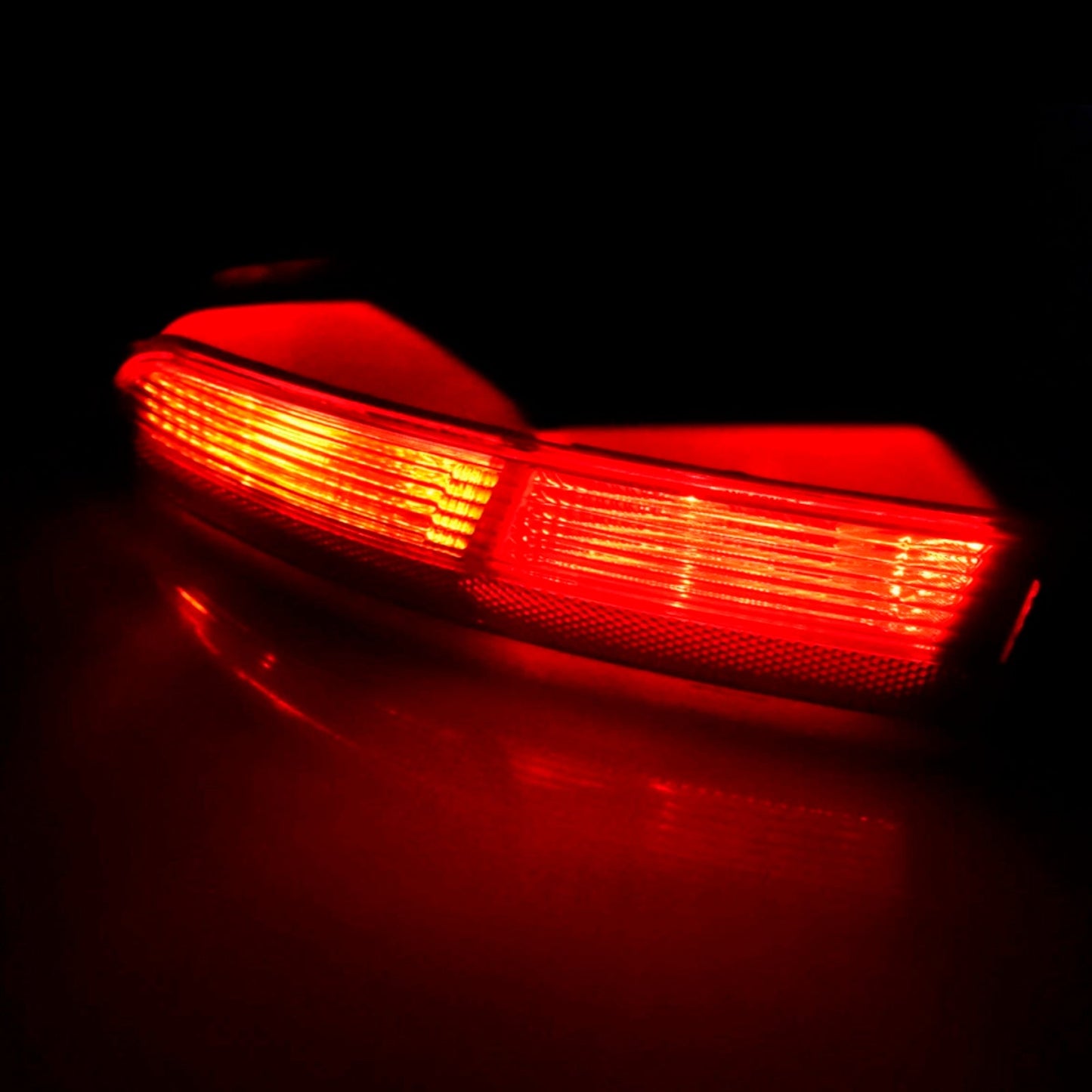 2012-2015 Audi Q3 Left Rear Bumper Light Tail Stop Brake Lamp 8UD945095