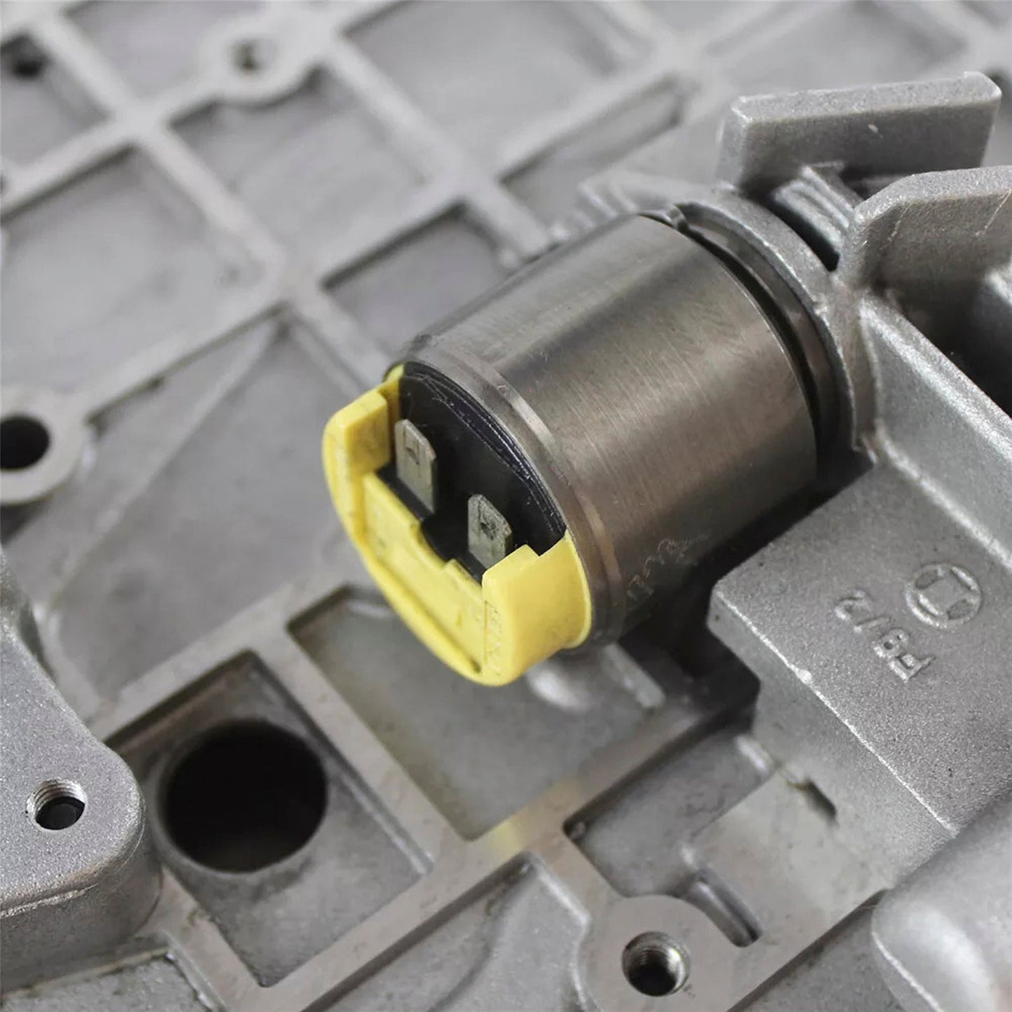 1997-2003 AUDI A8 V6 2.5L 2.8L V8 3.7L 5HP19 01V Transmission Valve Body Solenoids