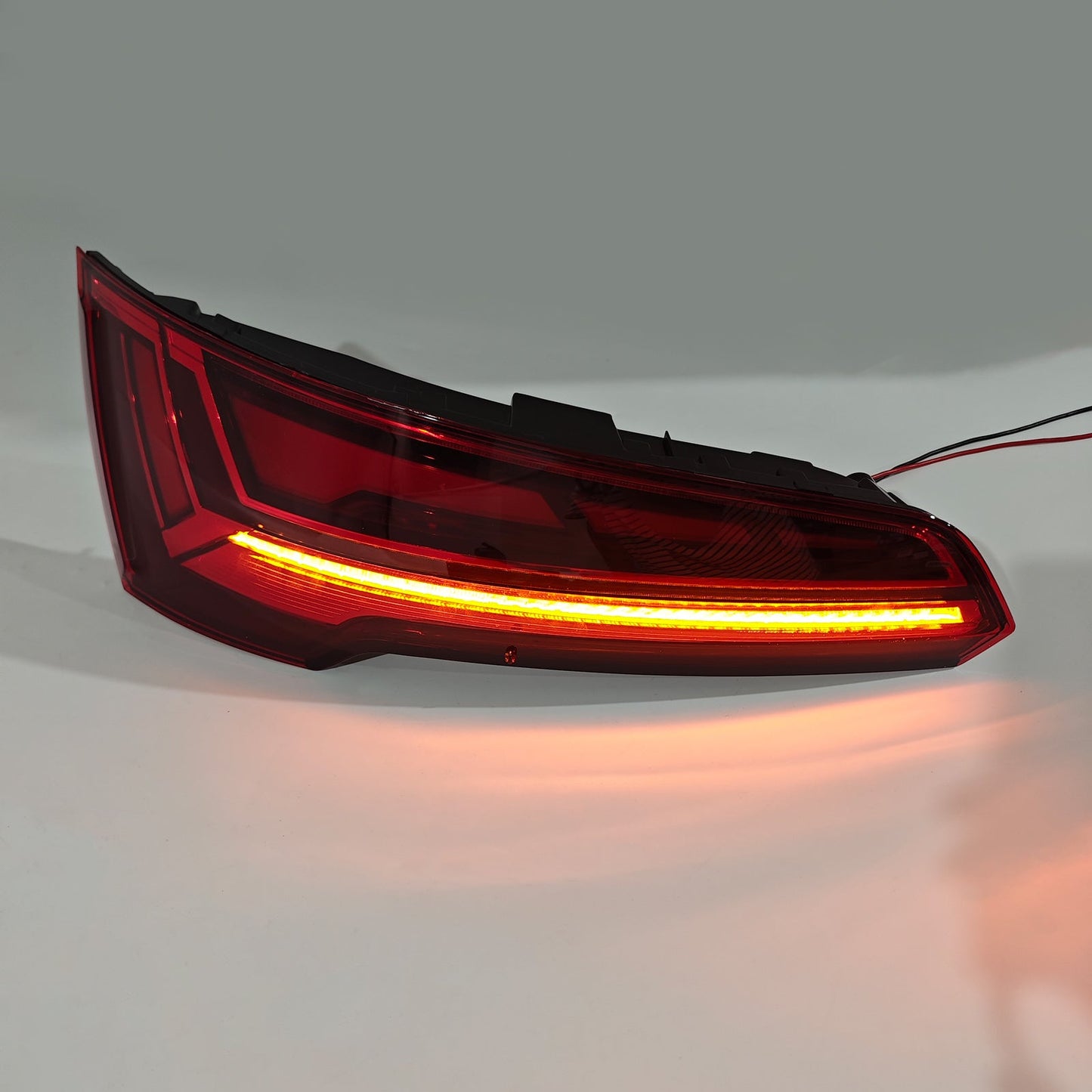 Left+Right Rear Tail Light Lamp LED For Audi Q5 MK2 FACELIFT 2021-2024 LED 5 PIN