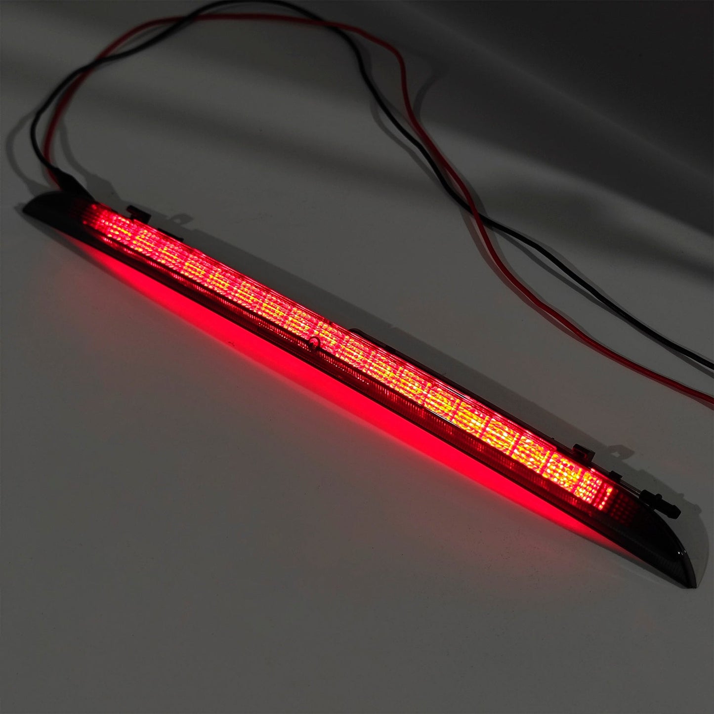 Rear Third Brake Light LED Tail Stop Lamp 7L6945097B For VW Touareg 2003-2010