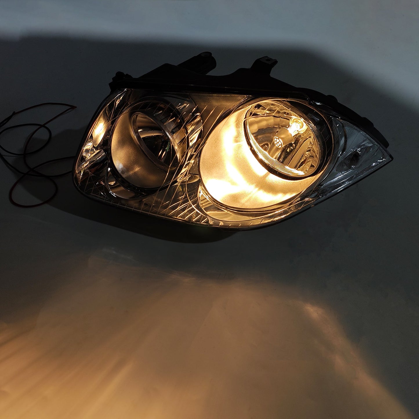 2006-2011 VW Bora GLI Left Headlight Lamp 1JD941017