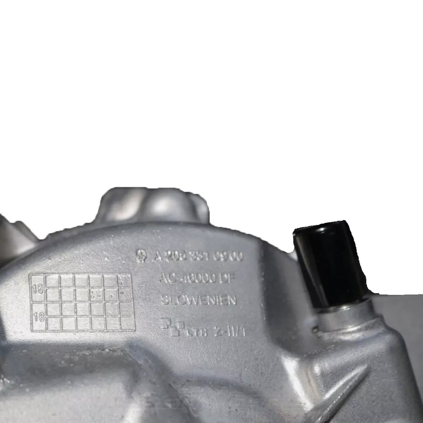 2020-2023 Mercedes-Benz E 350 4Matic, Base 2.0L L4 - Gas Front Differential Axle Carrier 2053304107 A2053306700