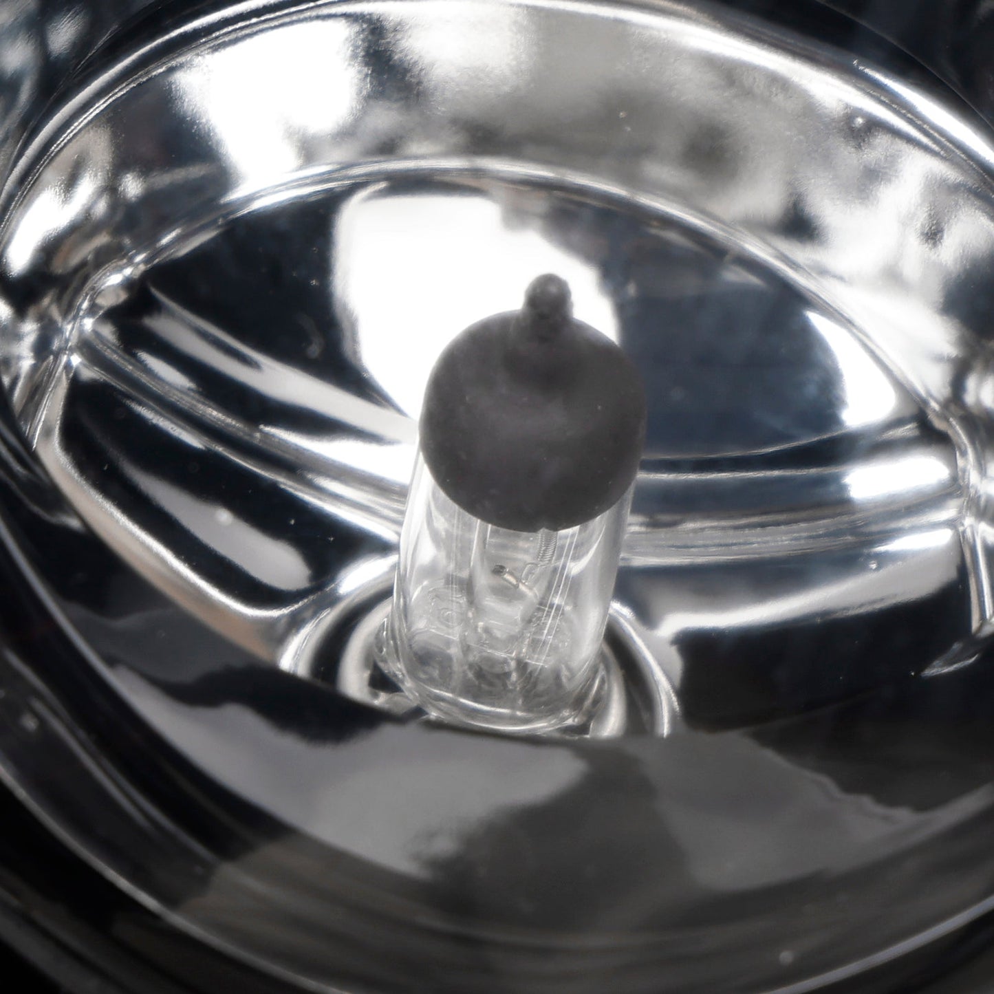 2004-2007 Audi A8 D3 Pair Side Front Bumper Fog Light 4E0941700A