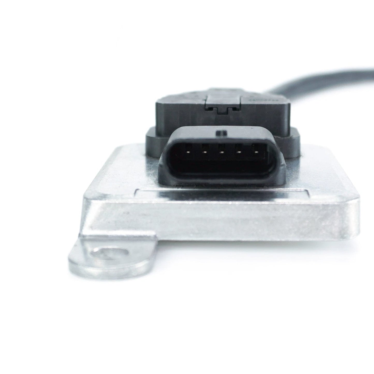 Mercedes-Benz C-Class W205 S205 C218 X218 W212 X164 NOX Sensor A0009052900