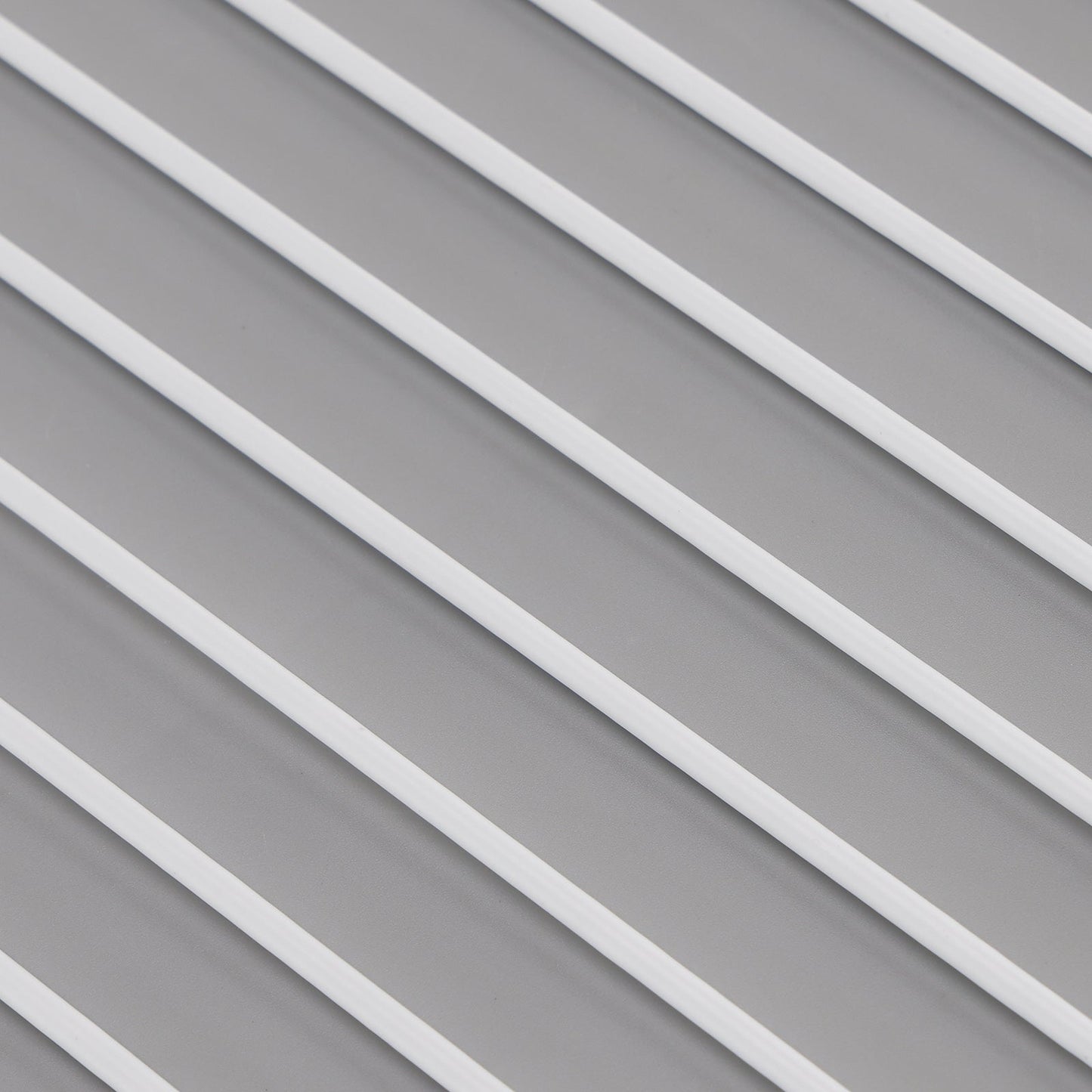 2932627025 RV Refrigerator Freezer Wire Shelf