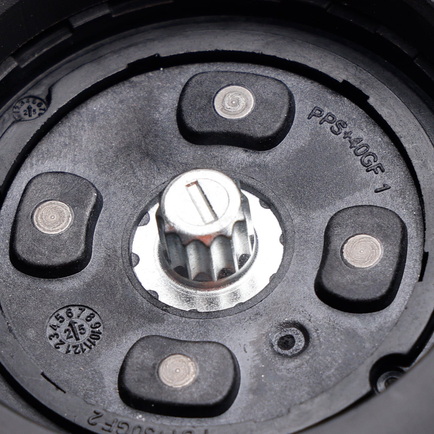 2013-2018 For Mercedes-Benz B-Class W242,W246 1.5L Hatch Pair Rear Brake Caliper Servo Motor 1729060300