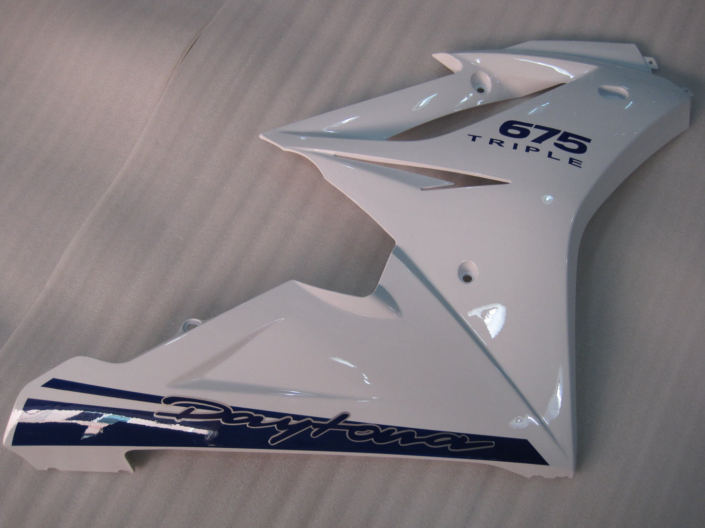 2009-2012 Triumph Daytona 675 Amotopart Fairings White Blue Daytona Racing Customs Fairing