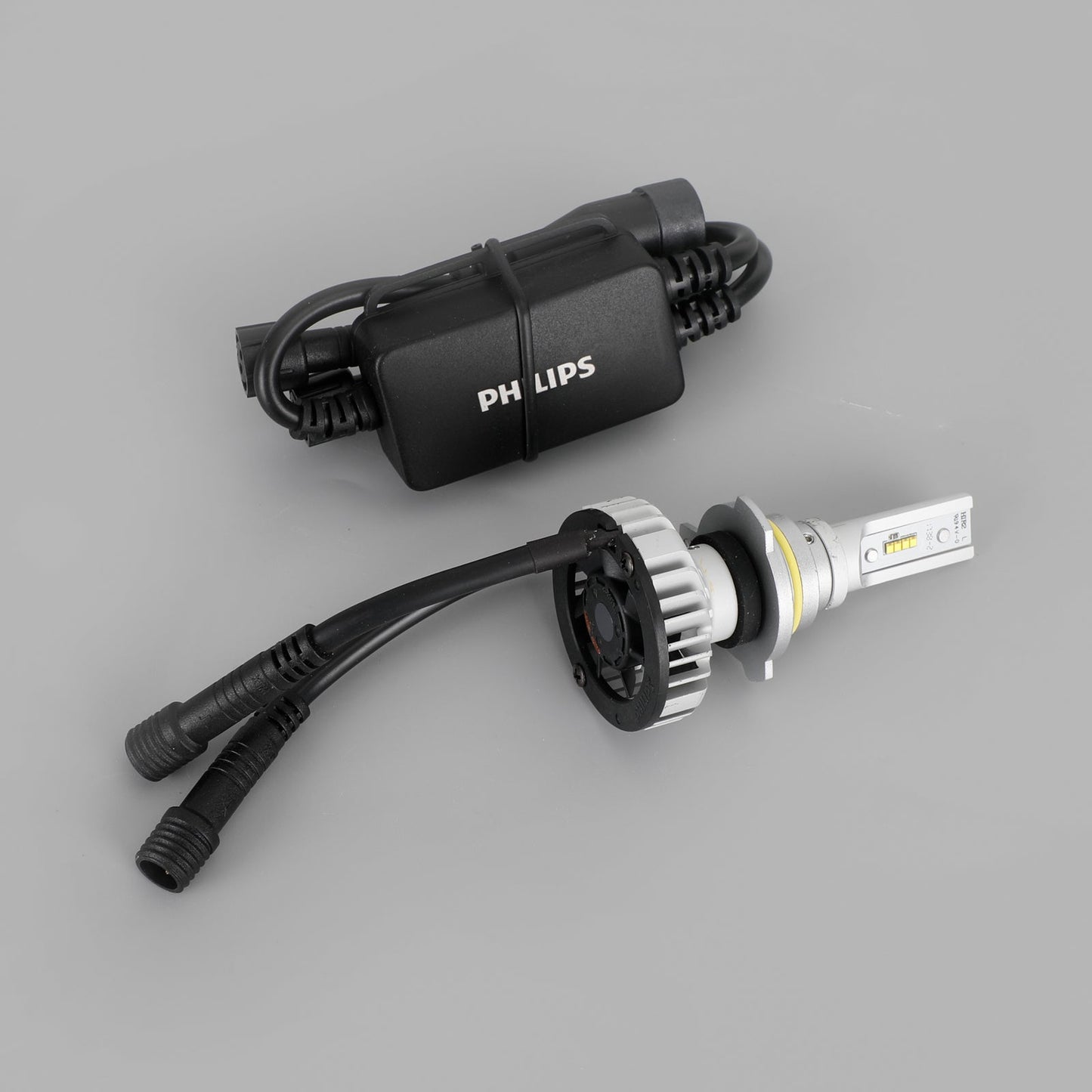 For Philips 11012XUX2 X-tremeUltinon LED-HL HIR2 12V25W +200% 6000K