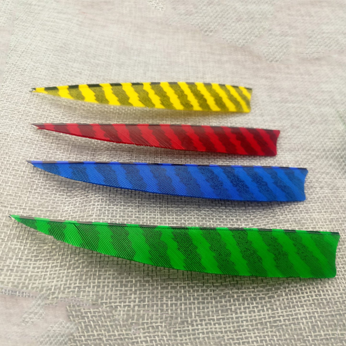 50x 4" 5" Archery Arrow Feathers Turkey Nature Fletches Fletching Bow Striped